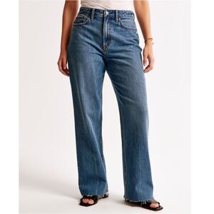 Abercrombie & Fitch Blue High Rise Jeans Relaxed Fit